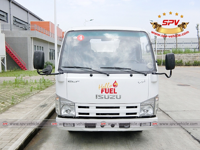 ISUZU Fuel Tanker Truck 3000 Liters-F